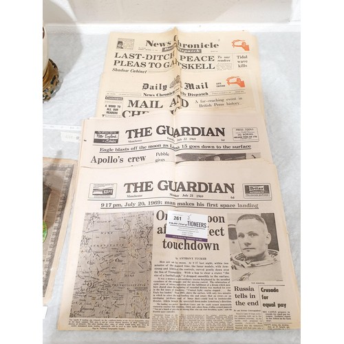 261 - An original copy of The Guardian newspaper dated Monday 21st July, 1969 covering the Apollo moon lan... 