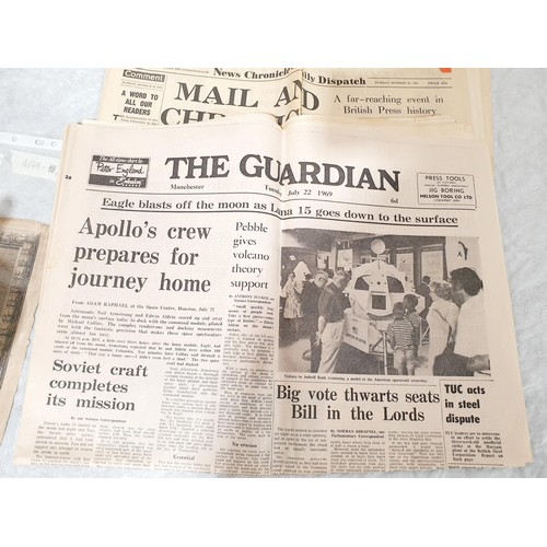 261 - An original copy of The Guardian newspaper dated Monday 21st July, 1969 covering the Apollo moon lan... 