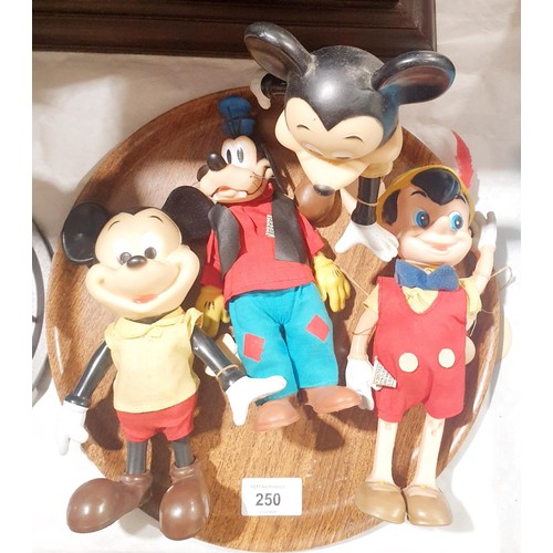 250 - Vintage Disney toys. UK shipping £14.