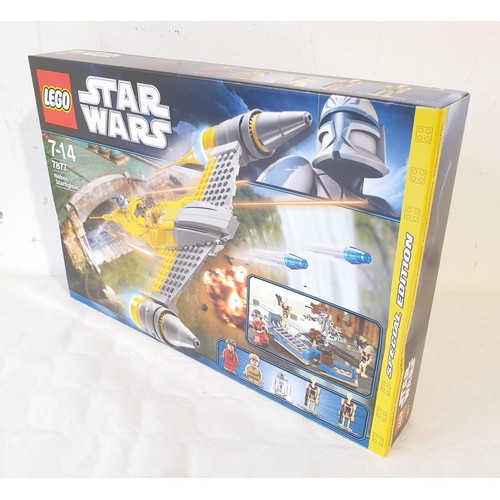 14 - A sealed Lego Star Wars Naboo Star Fighter 7877, retired in 2012. UK shipping £14.