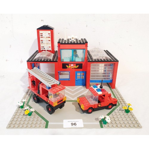 96 - A Lego Fire House-I 6385, 99% complete, with Spares, retired. UK shipping £14.