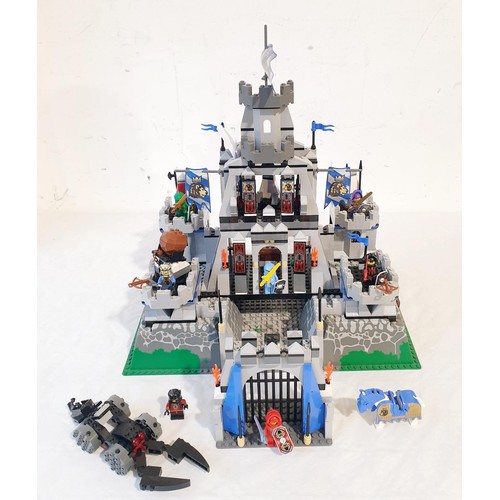 97 - A Lego Knights' Kingdom II The Castle of Morcia 8781, with box, 99% Complete, with Spares, retired i... 