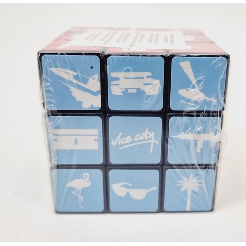 139 - A sealed Grand Theft Auto Vice City Rubix Cube. UK shipping £14.