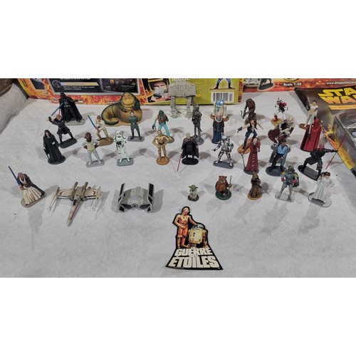 213 - Star Wars The Official Figurine Collection models 1-32 loose with no magazines issues 33-60, sealed ... 