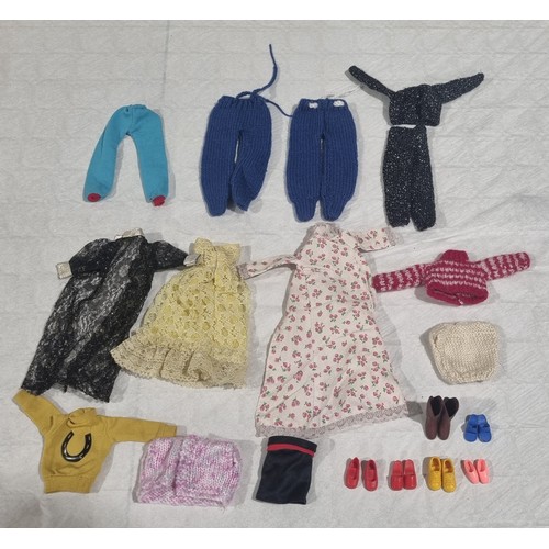 191 - A selection of vintage dolls clothing for Barbie or Sindy dolls, UK Shipping £14.