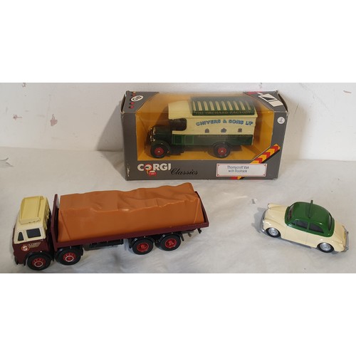 290 - Seven boxed Corgi Vehicles and Tankers including a Vaux Beers Atkinson Articulated Tanker, a Foden S... 