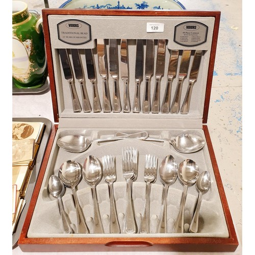 120 - A Viner's forty four piece traditional bead pattern canteen of cutlery. UK shipping £14.