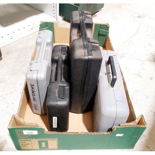 230 - A Dremel, a cordless drill, a soldering iron and an electric screwdriver. No shipping. Arrange colle... 