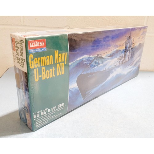 255 - A sealed Academy 1/150TH scale model of a German navy U-Boat IXB. UK shipping £14.