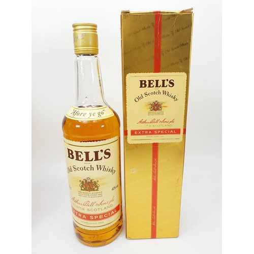 39 - Two bottles of vintage Bell's Scotch Whisky, each 75cl. No shipping. Arrange collection or your own ... 