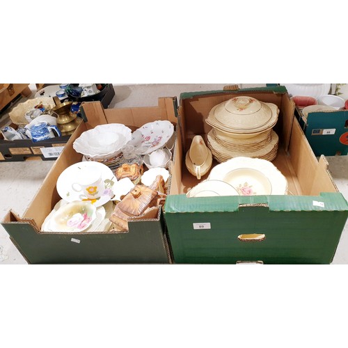 89 - Two boxes of ceramics including Hostess 