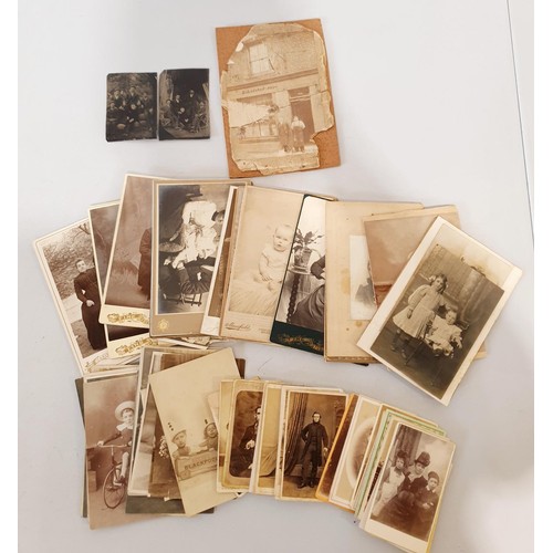 104 - A selection of antique photographs including tin plate. UK shipping £14.