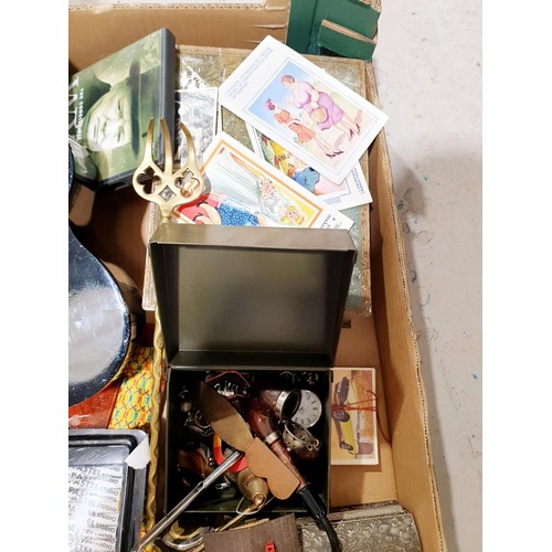 115 - A box of bric-a-brac. No shipping. Arrange collection or your own packer and shipper, please. Electr... 