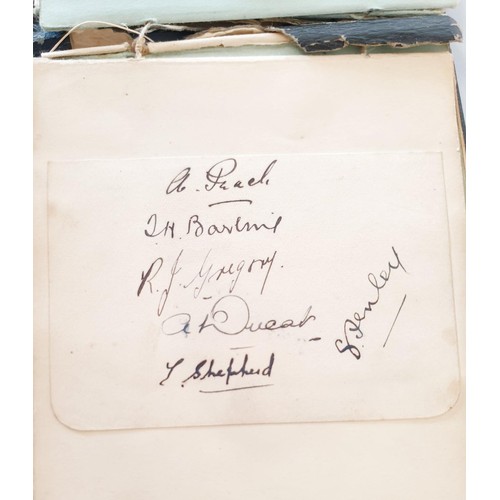 129 - An autograph book, a Duncan Edwards autograph and three scrapbooks of cricketers. UK shipping £14.