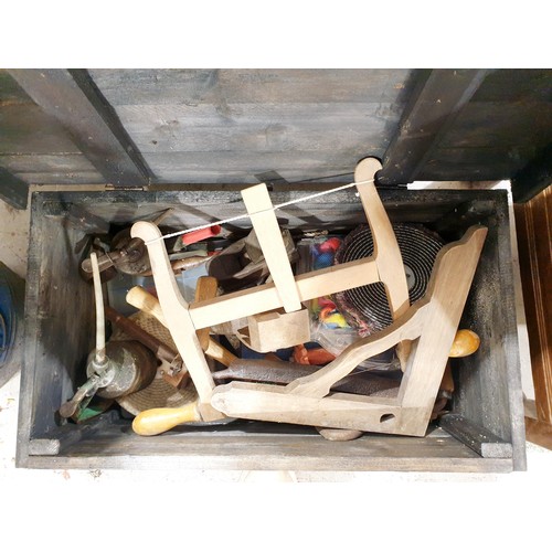 160 - A wooden tool chest and contents, width 66.5cm. No shipping. Arrange collection or your own packer a... 