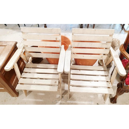 162 - Two wooden folding garden chairs. No shipping. Arrange collection or your own packer and shipper, pl... 