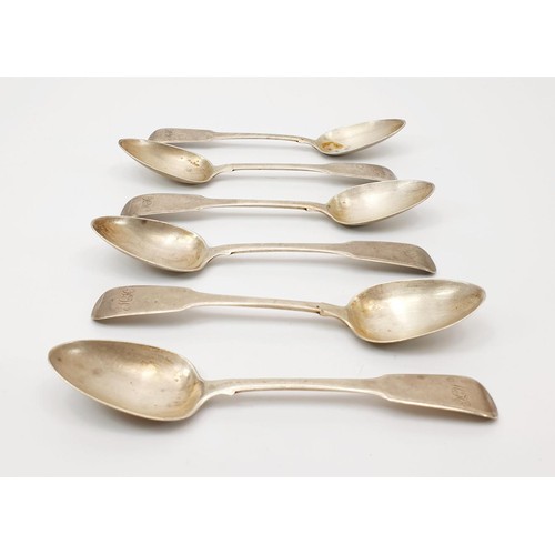 44 - A set of six large Georgian hallmarked silver fiddle pattern teaspoons, Edinburgh 1816, weight 148g.... 