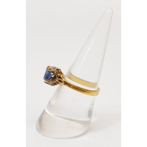 8 - An 18ct gold and sapphire solitaire ring, gross weight 4.1g, size N/O. UK shipping £14.