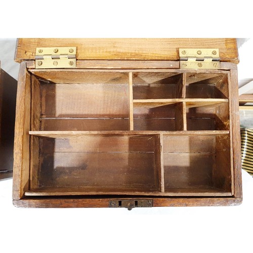 52 - An oak work box dated 1925, 21x29x19.5cm together with a jewellery box containing sewing items. UK s... 