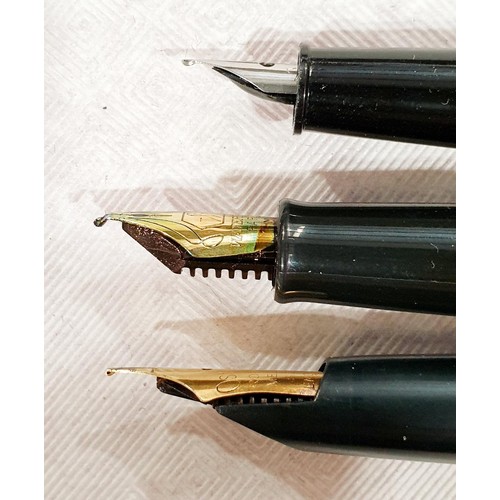 109 - Vintage and later fountain pens and propelling pencils. UK shipping £14.