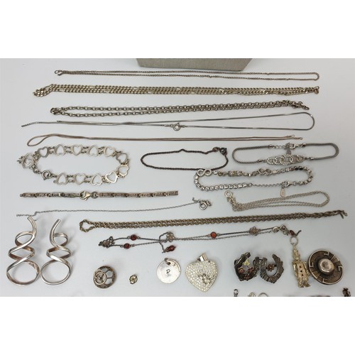 17 - A selection of scrap silver and white metal jewellery. UK shipping £14.