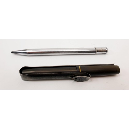 27 - A vintage Fleet pen with 14ct gold nib and pocket clip together with a four colour pencil. UK shippi... 