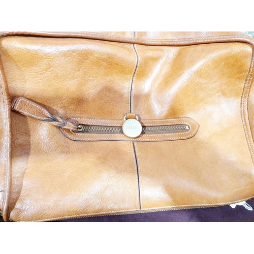 40 - A Mulberry handbag. UK shipping £14.