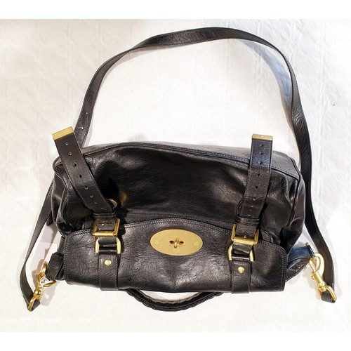 43 - A Mulberry handbag. UK shipping £14.