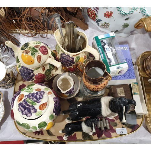 91 - A tray of assorted including Siltone hand painted pottery and Cooper Craft Border Collie models. No ... 