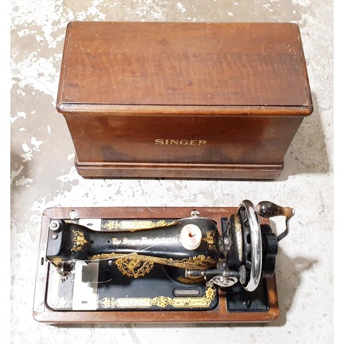 178 - A vintage Singer sewing machine. No shipping. Arrange collection or your own packer and shipper, ple... 