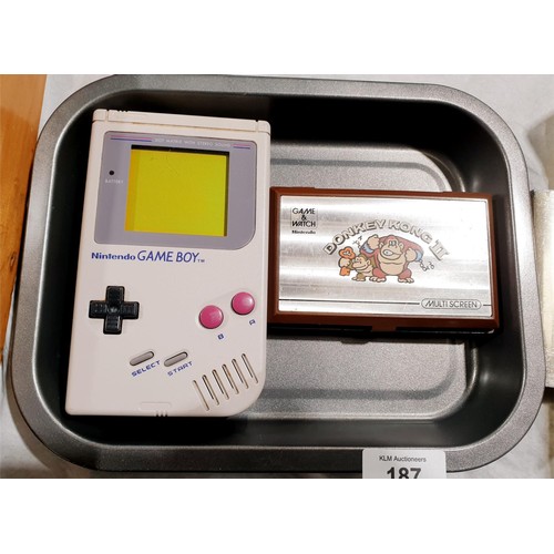 187 - A vintage Nintendo game and watch, Donkey Kong II together with a Nintendo Gameboy. UK shipping £14.... 