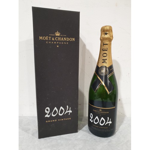 2 - A 750ml bottle of Moet & Chandon Grand Vintage 2004 champagne in presentation box. No shipping. Arra... 