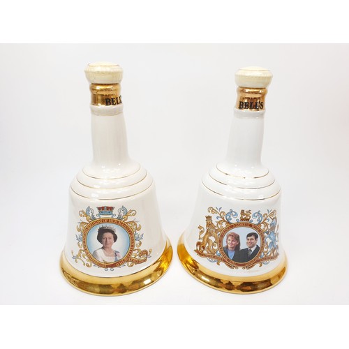 21 - Bells Old Scotch Whisky 1988 Princess Beatrice sealed decanter in presentation box, Bells Old Scotch... 