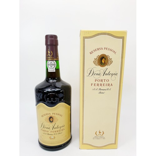 22 - A 75cl bottle of Dona Antonia Reserva Pessoal Porto Ferreira in presentation box. No shipping. Arran... 