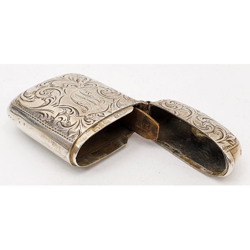 54 - Two hallmarked silver vesta cases, the longest 4.5cm, total weight 34cm, Birmingham 1884 and 90. UK ... 