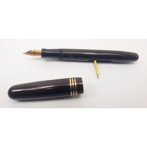 82 - A vintage Swan fountain pen with a 14ct gold nib. UK shipping £14.