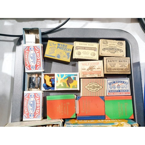 260 - A selection of vintage games and matchbox puzzles. No shipping. Arrange collection or your own packe... 