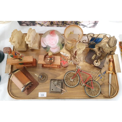 336 - A selection of kitsch retro items. No shipping. Arrange collection or your own packer and shipper, p... 