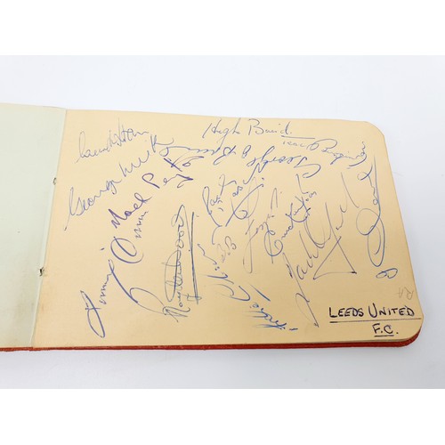 39 - An autograph album featuring signatures of late 50s and early 60s football teams including Leeds Uni... 