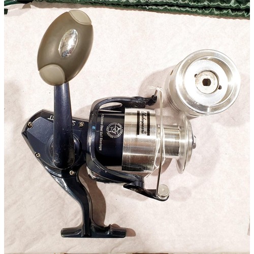 54 - A Shakespeare Salt 2203-070 fishing reel. UK shipping £14.