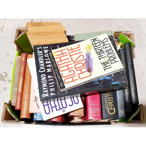 61 - A box of vintage and later Agatha Christie books. UK shipping £14.