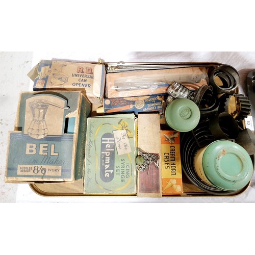 83 - A selection of vintage kitchenware. No shipping. Arrange collection or your own packer and shipper, ... 