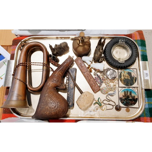 122 - A tray of assorted including a bugle. UK shipping £14.