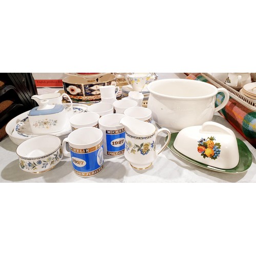 125 - A selection of Denby 