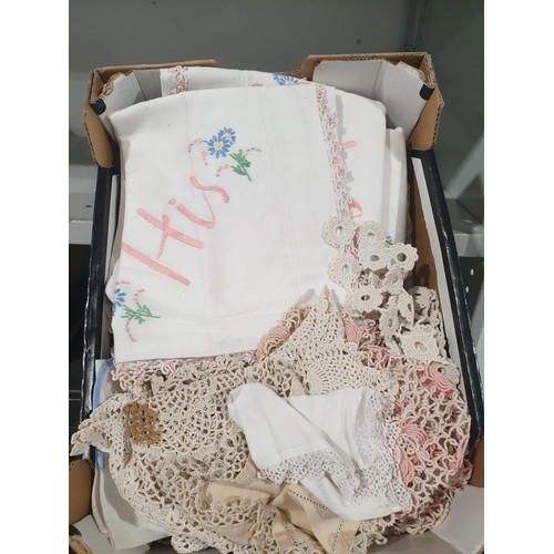 138 - A box of linens. UK shipping £14.