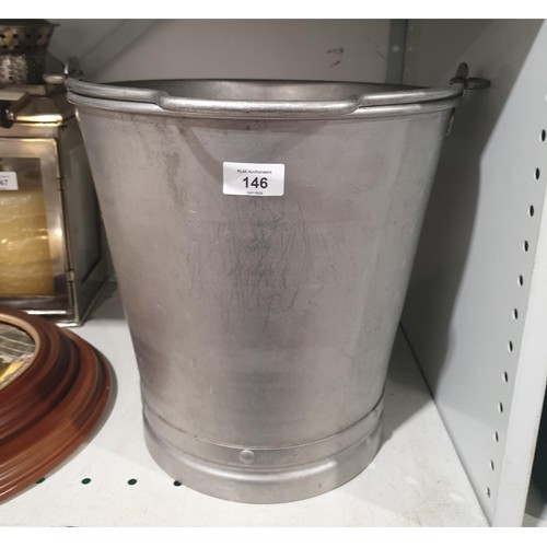 146 - A galvanised bucket. No shipping. Arrange collection or your own packer and shipper, please. Electri... 