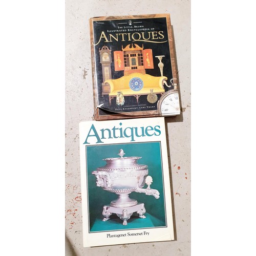 171 - A box of books on antiques. No shipping. Arrange collection or your own packer and shipper, please. ... 