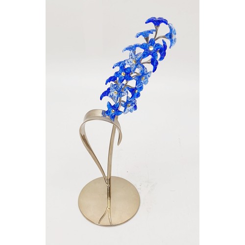 199 - A boxed Swarovski crystal Paradise Flower: Dindori Sapphire 677990, height 20.5cm. No shipping. Arra... 