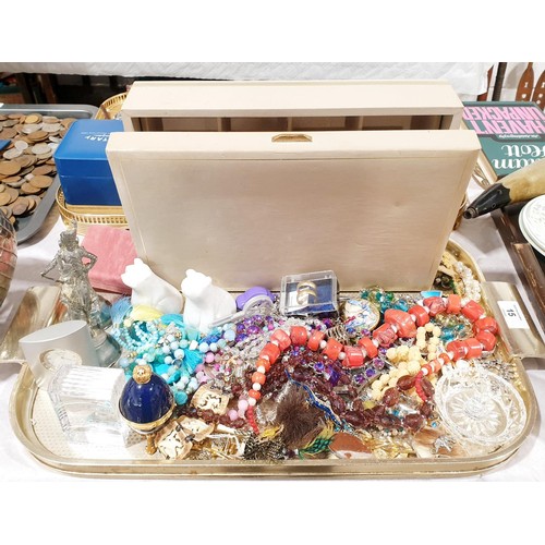 15 - A tray of costume jewellery and assorted. UK shipping £14.