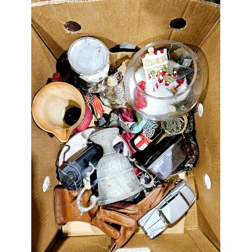 218 - A box of bric-a-brac. No shipping. Arrange collection or your own packer and shipper, please. Electr... 